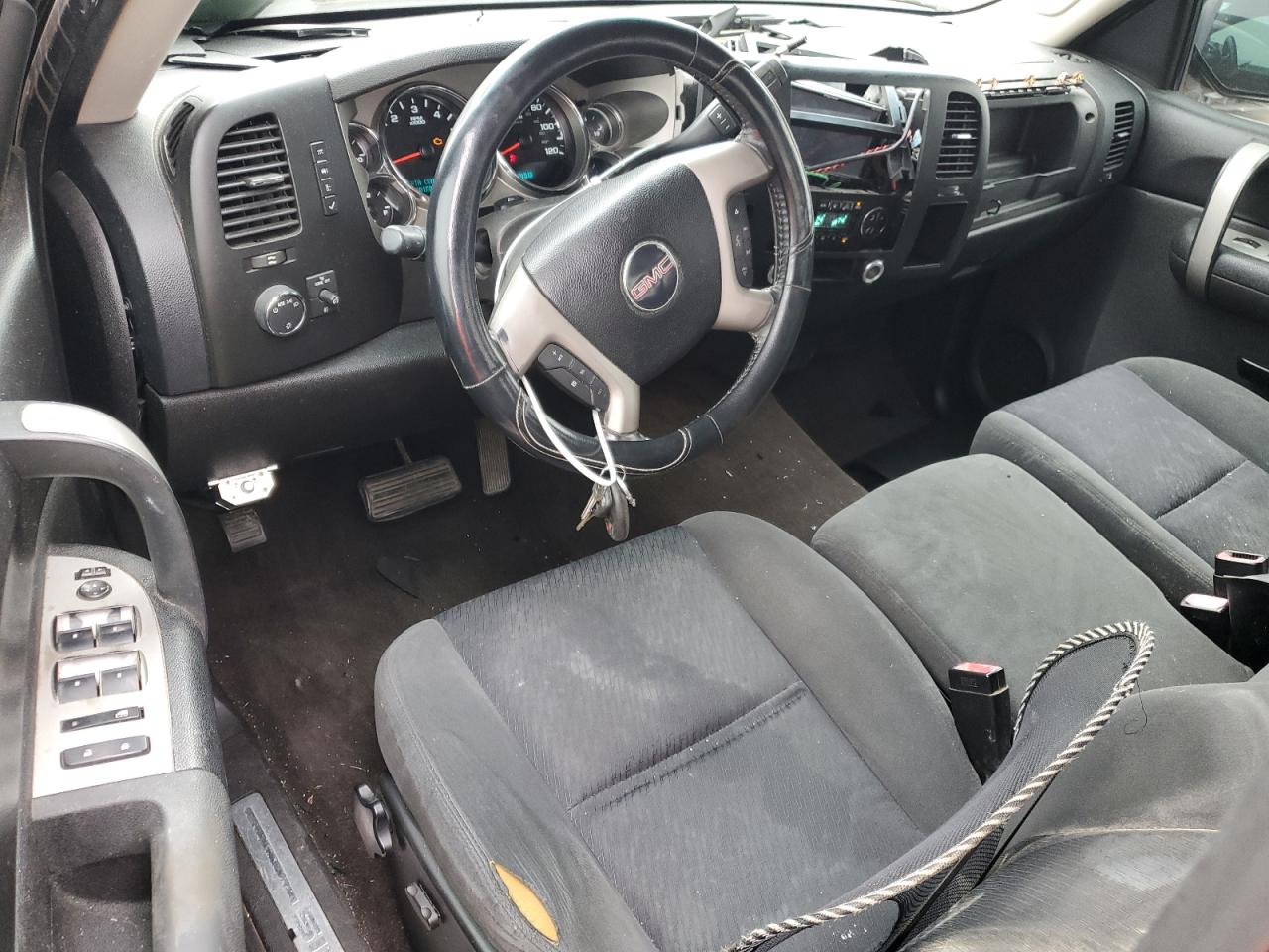 2009 GMC Sierra - Image 8
