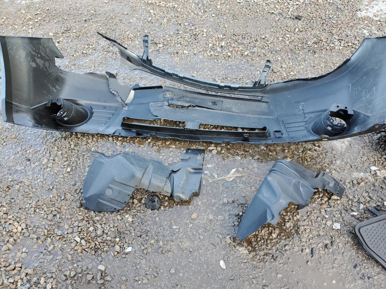 2013 Subaru Forester - Image 14