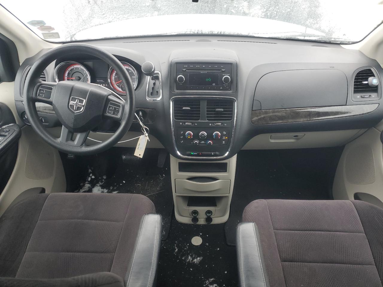 2011 Dodge Caravan - Image 8