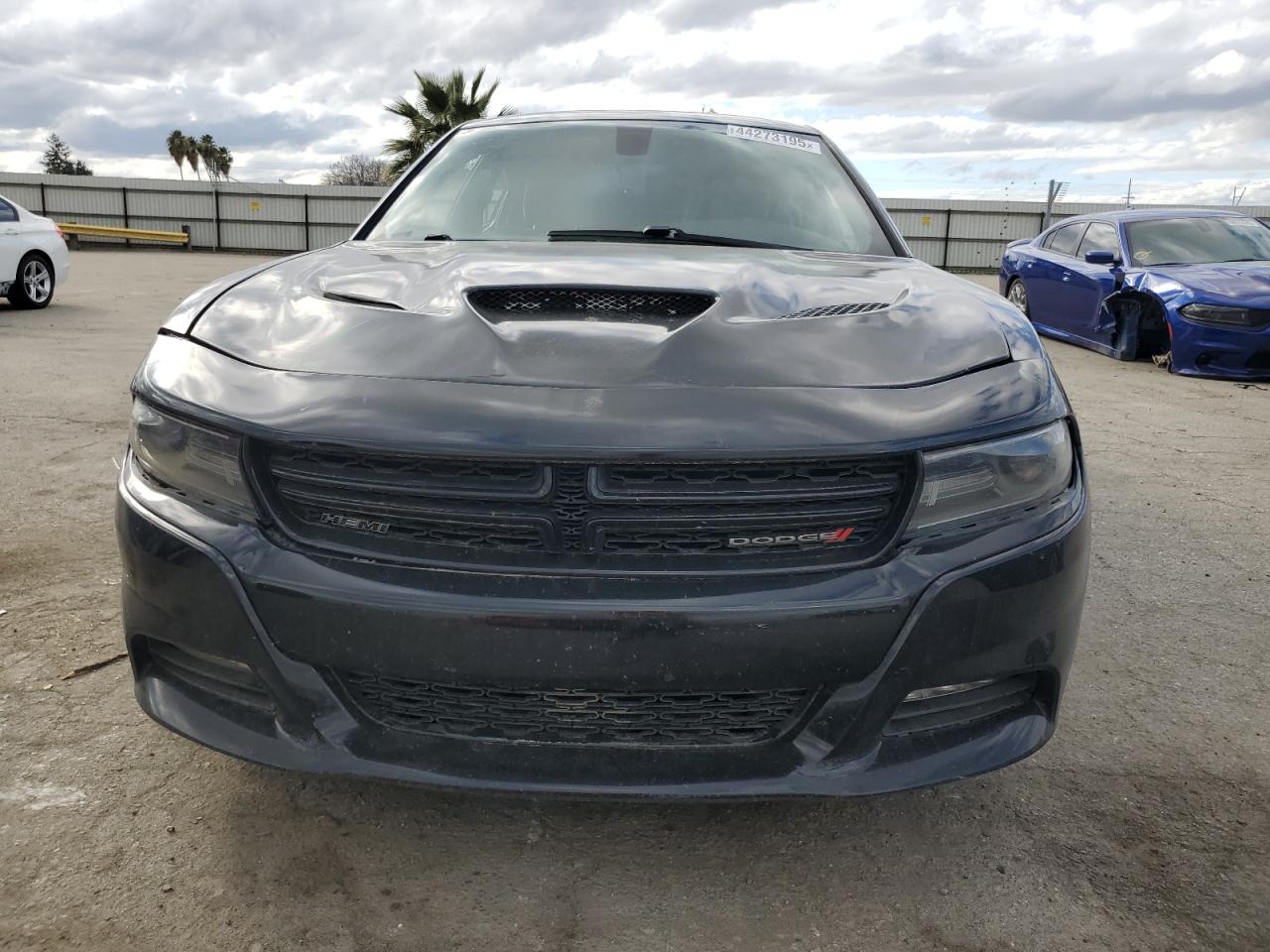 2018 Dodge Charger - Image 5