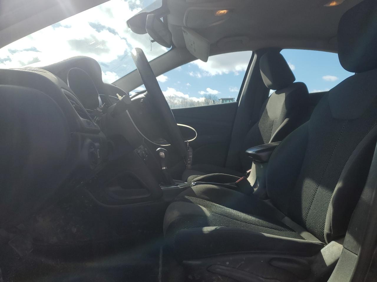 2016 Dodge Dart - Image 7