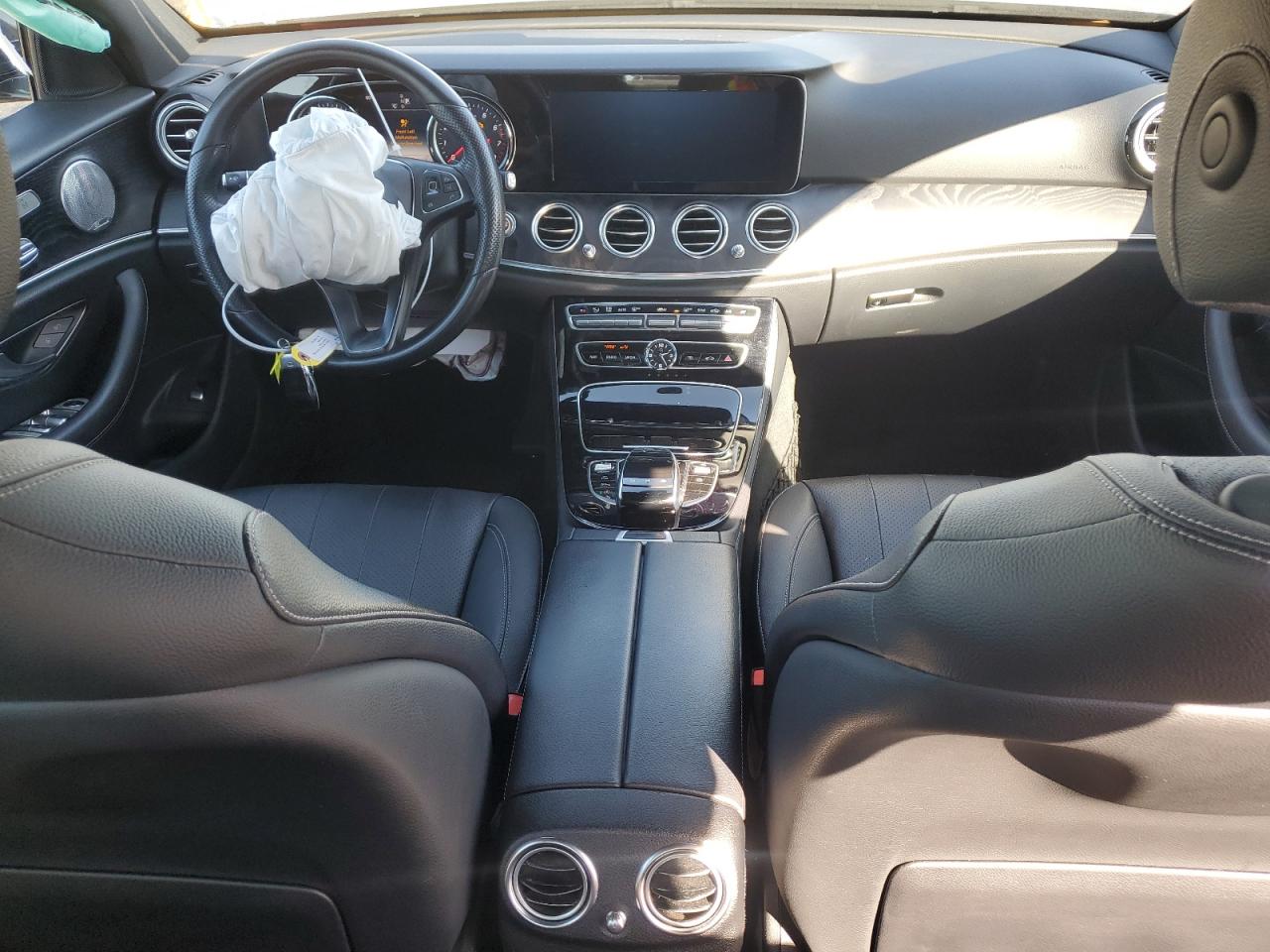 2017 Mercedes-Benz E-klasse - Image 8