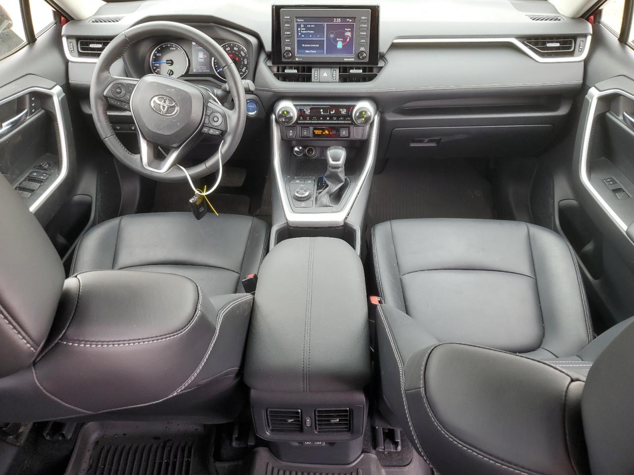 2022 Toyota RAV 4 - Image 8