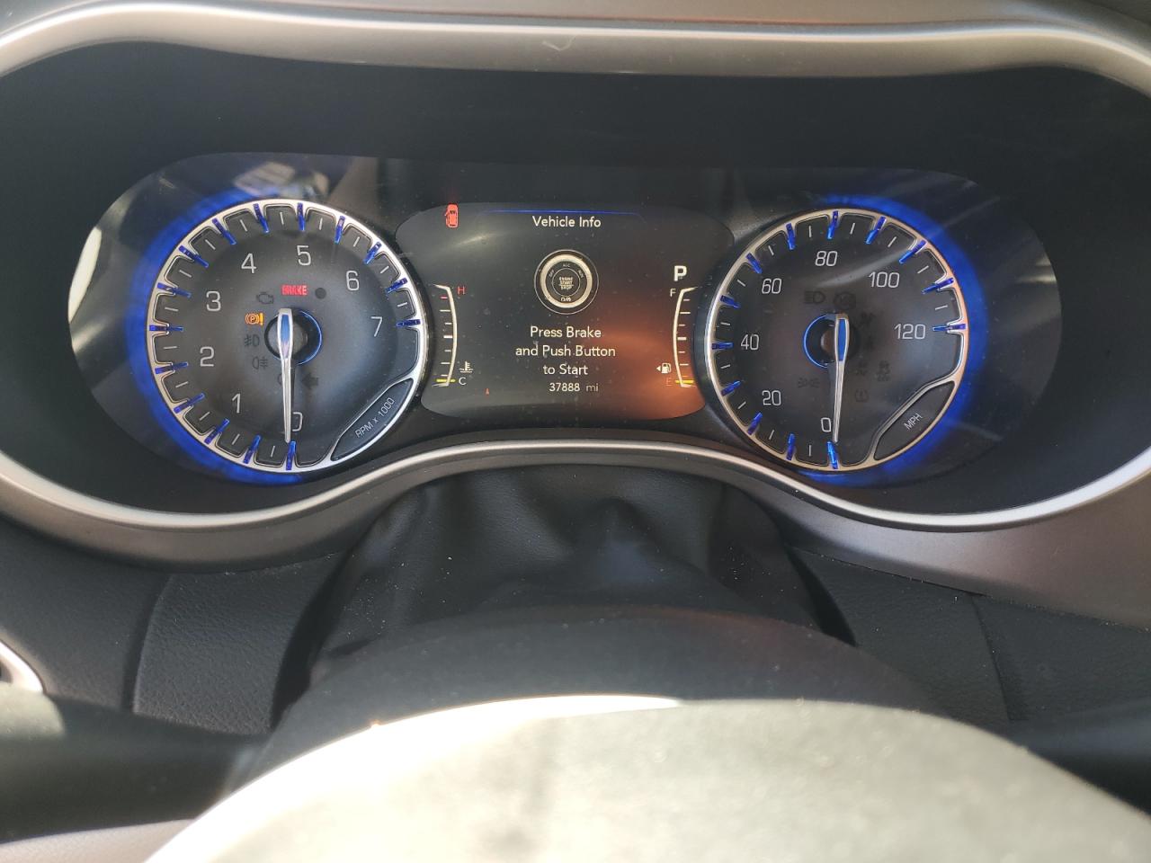 2021 Chrysler Pacifica - Image 9