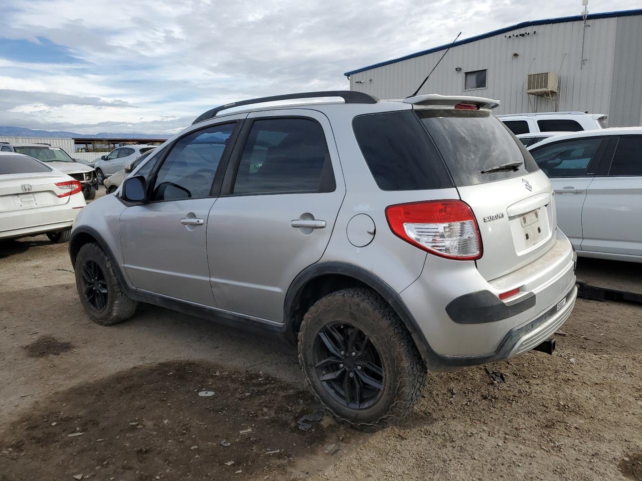 2007 Suzuki SX4 - Image 2
