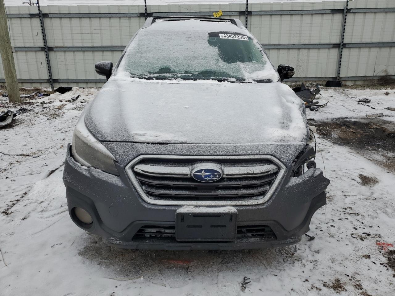 2018 Subaru Outback - Image 5
