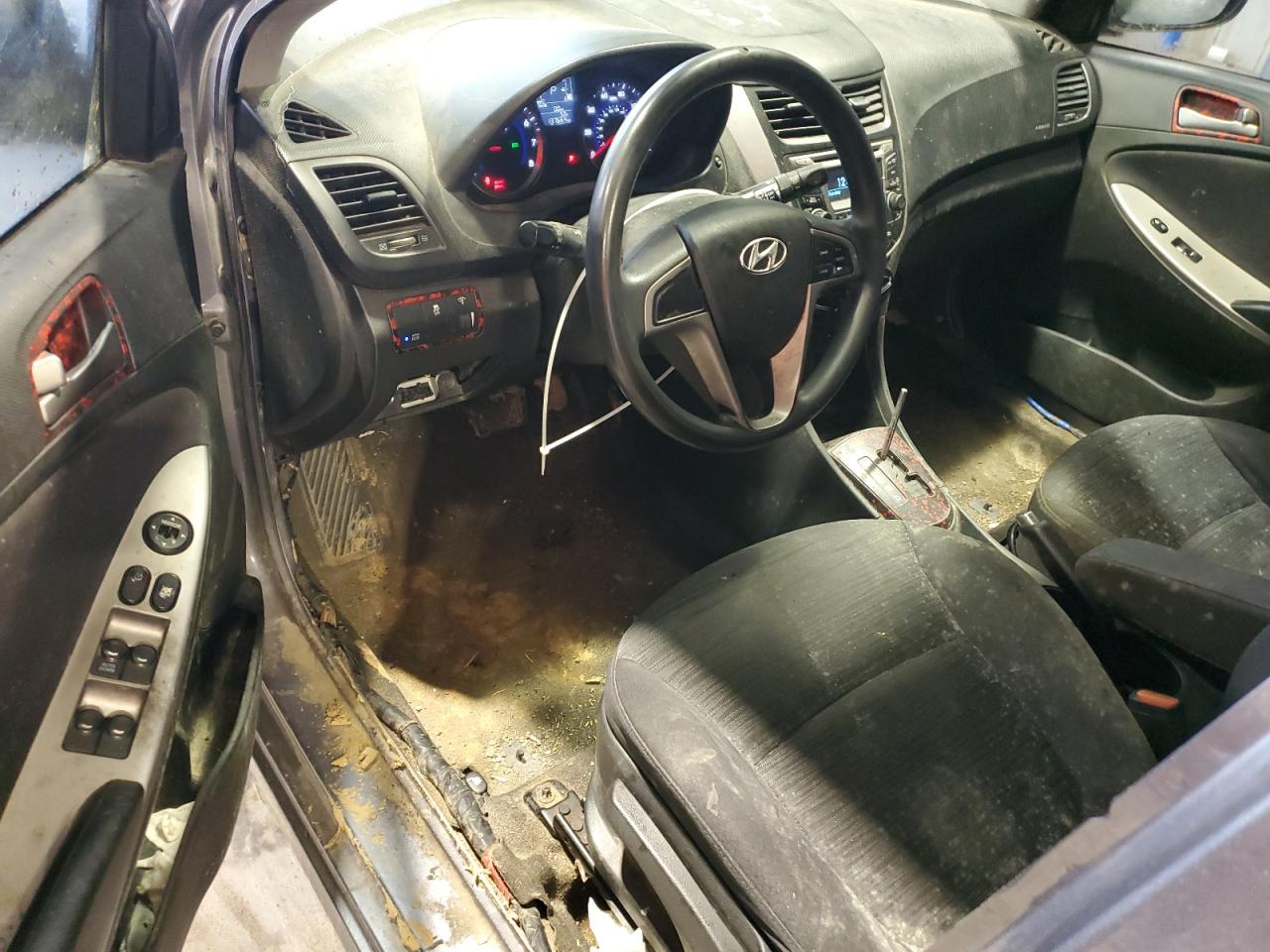 2017 Hyundai Accent - Image 8