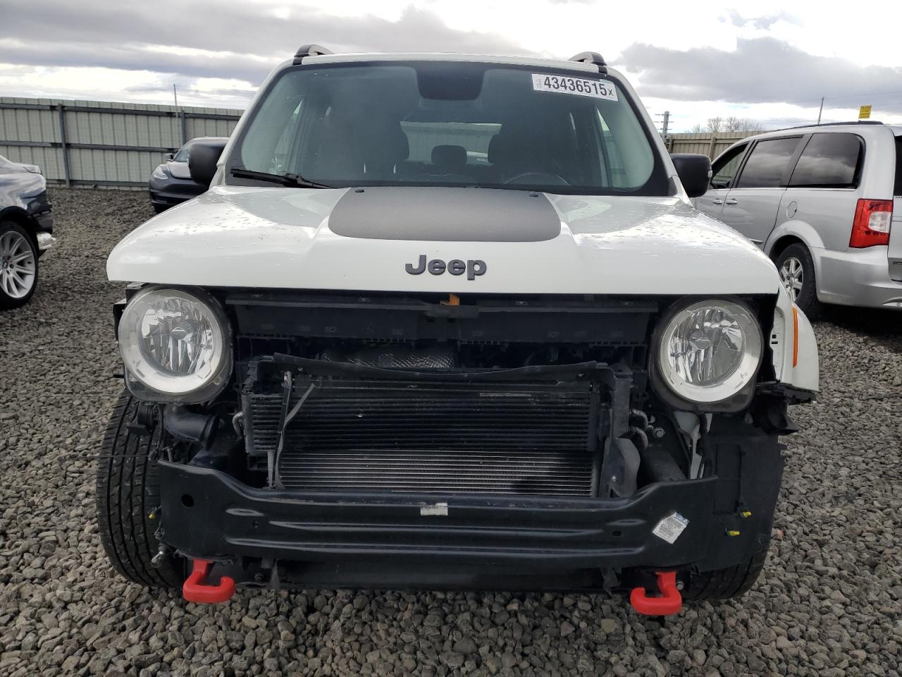 2016 Jeep Renegade - Image 5