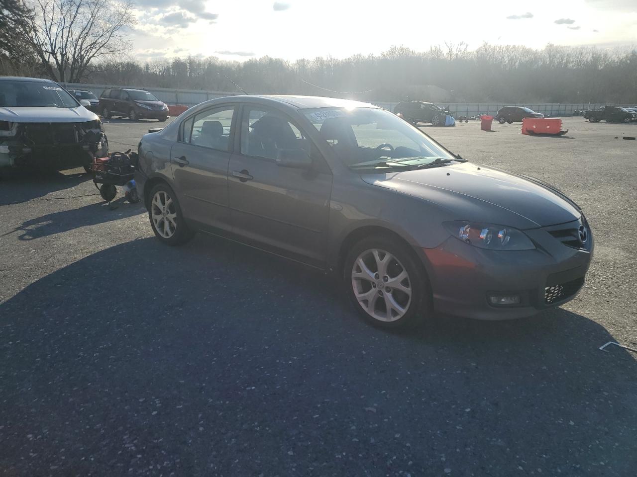 2009 Mazda 3 - Image 4
