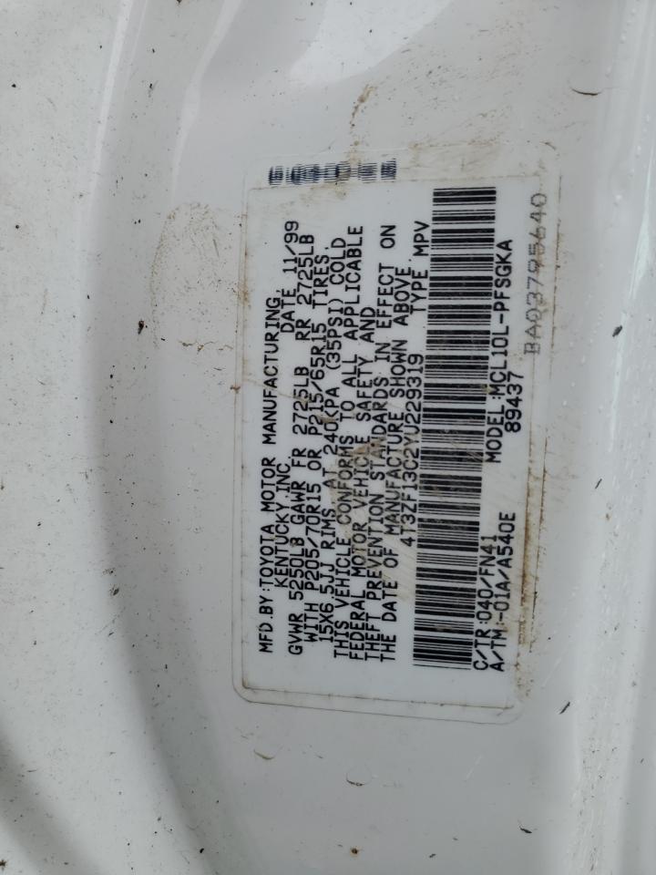 2000 Toyota Sienna - Image 14