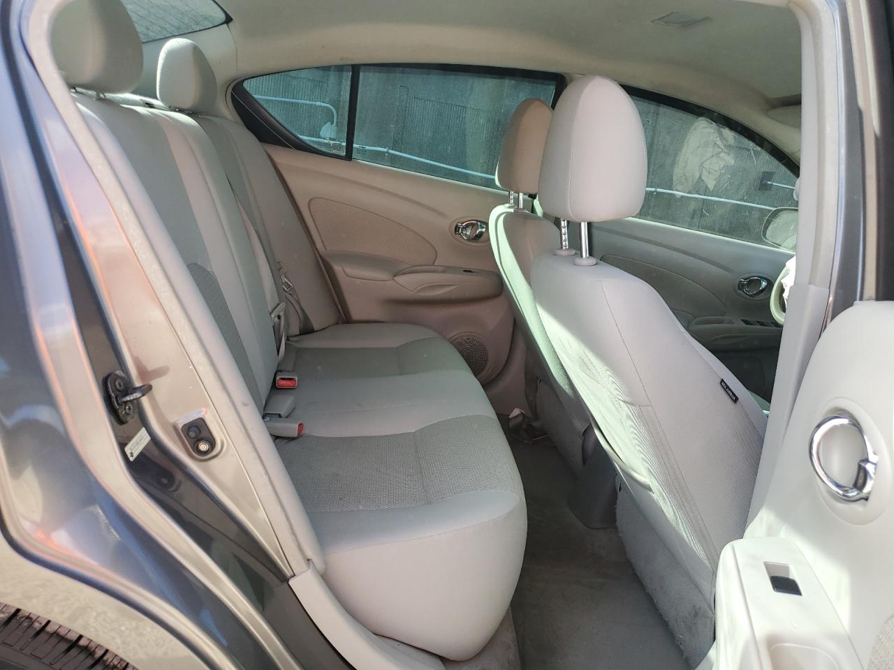 2012 Nissan Versa - Image 10