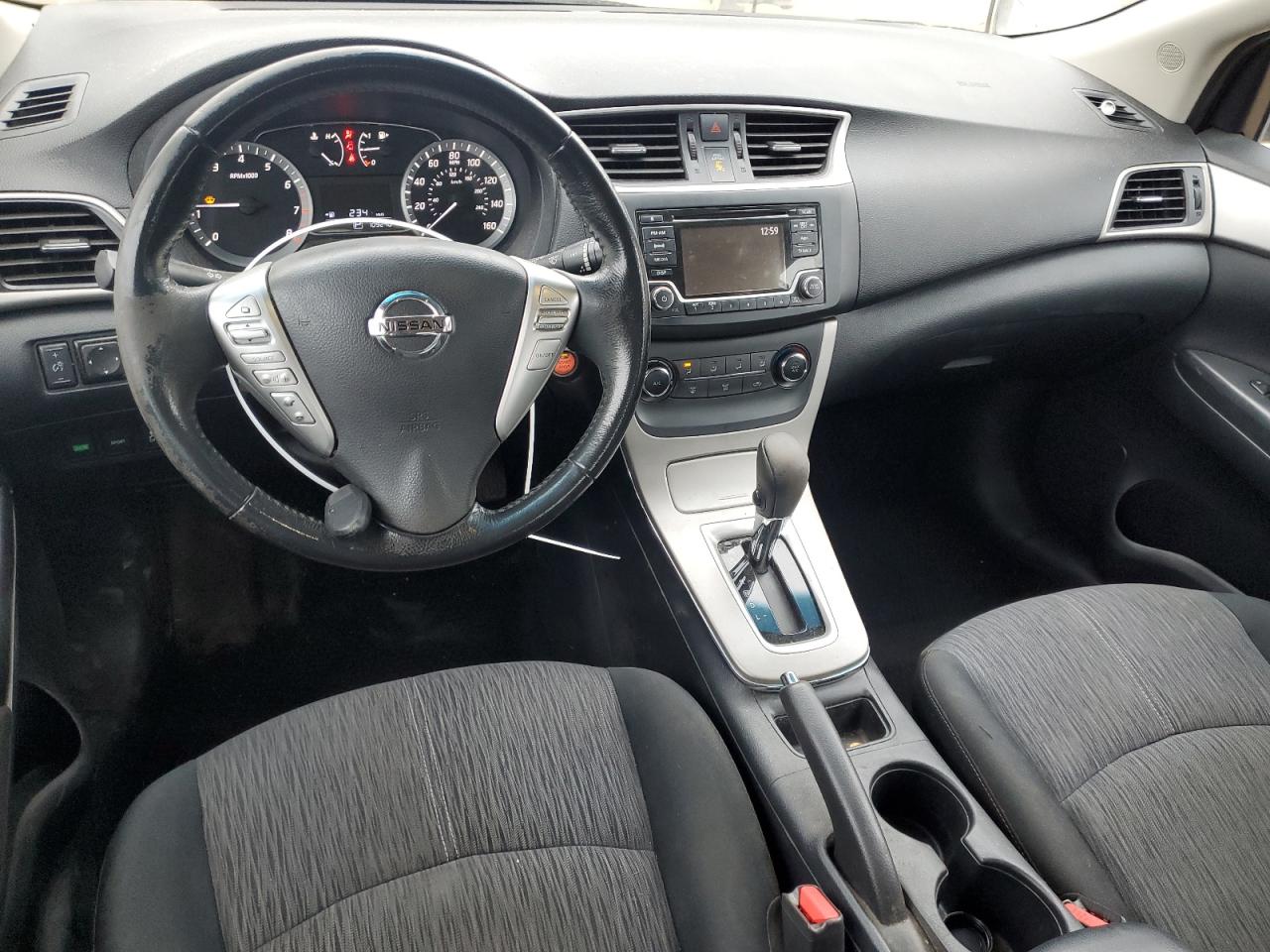 2015 Nissan Sentra - Image 8