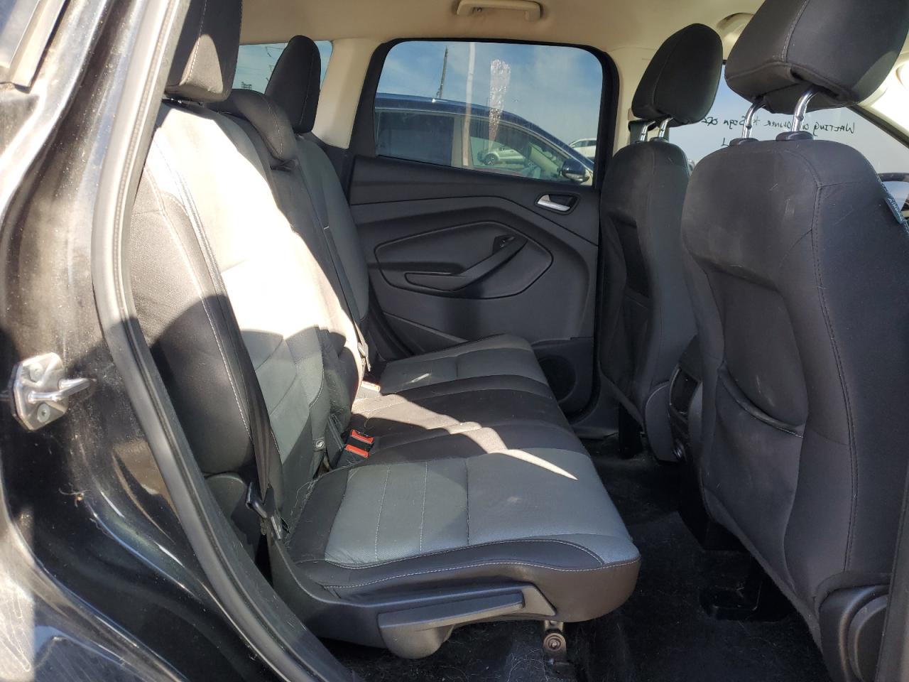 2015 Ford Escape - Image 11