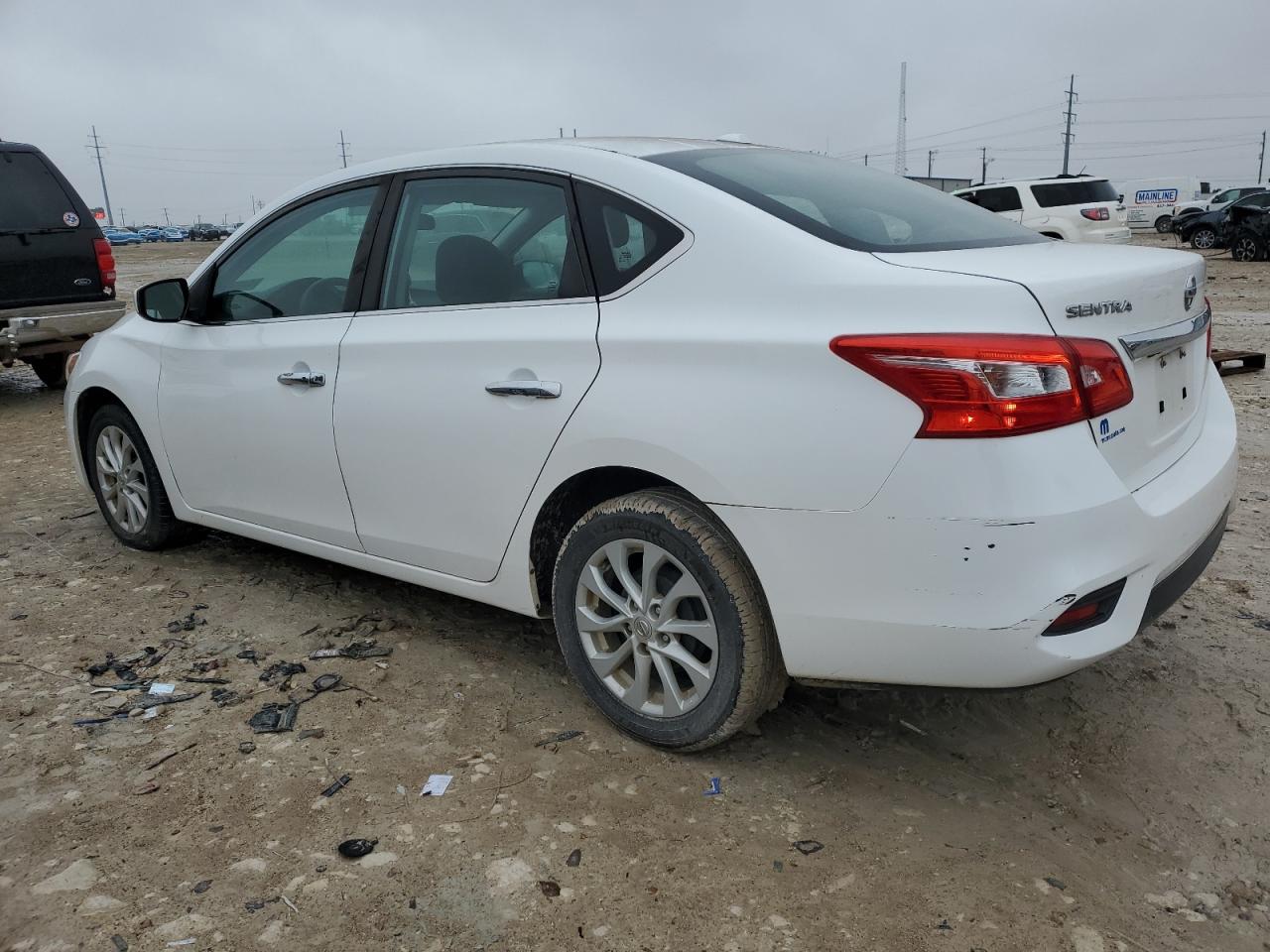 2018 Nissan Sentra - Image 2