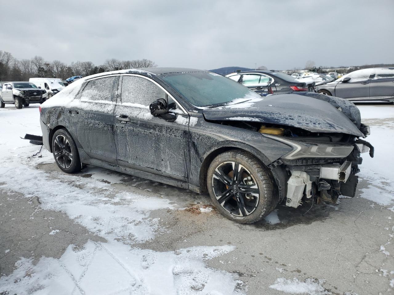 2023 Kia K5 - Image 4