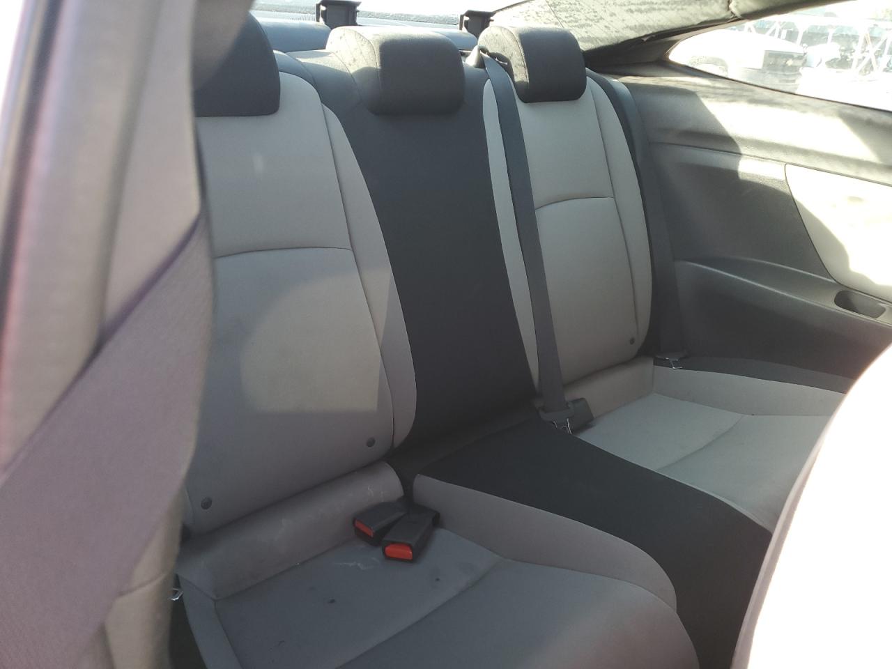 2018 Honda Civic - Image 10