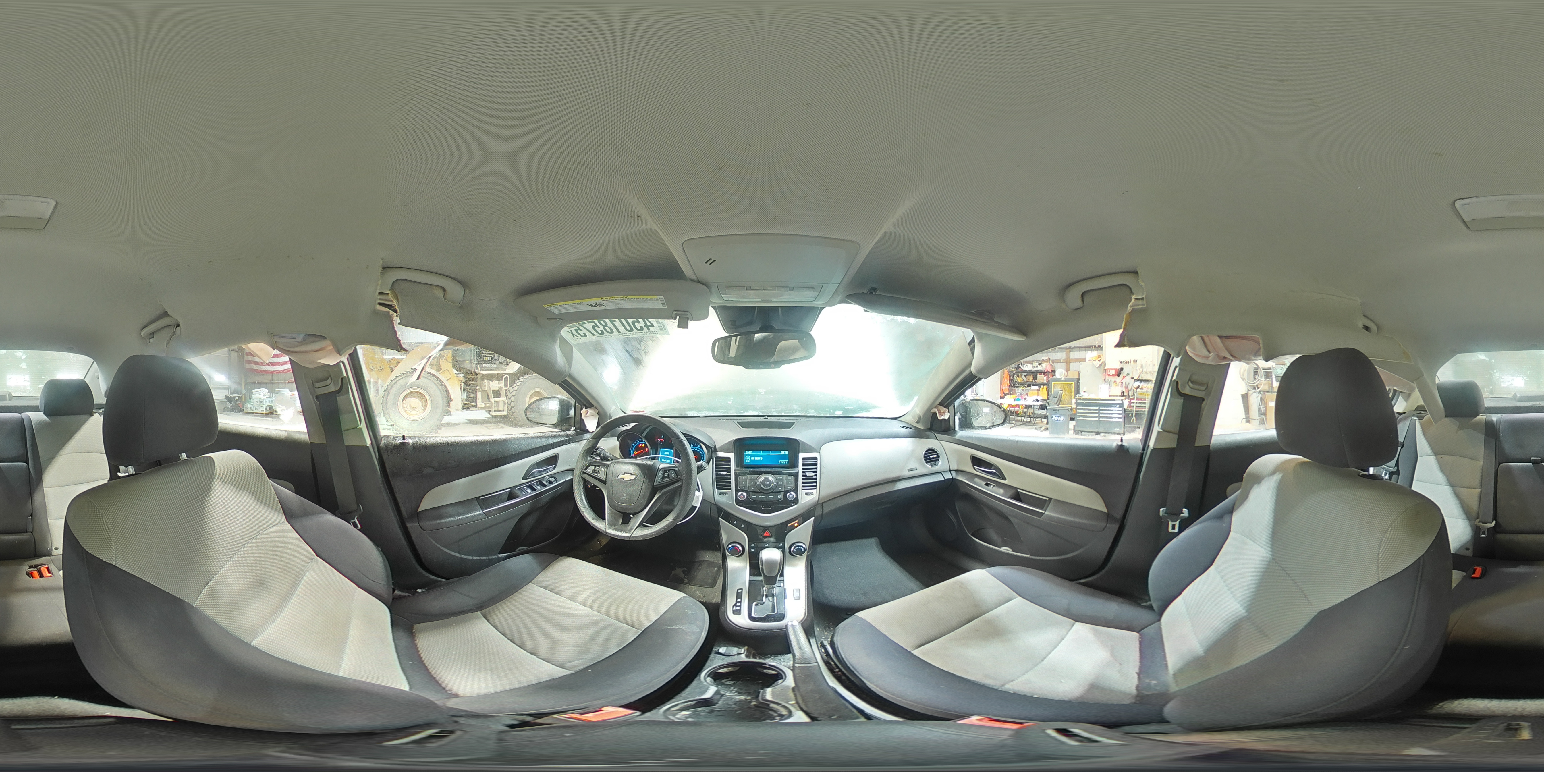 2013 Chevrolet Cruze - Image 12