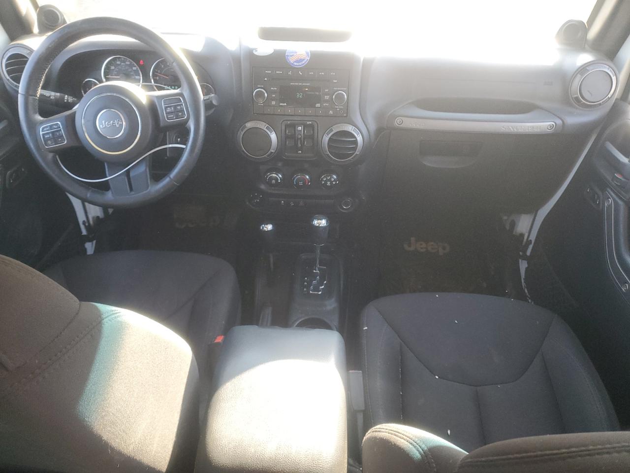 2014 Jeep Wrangler - Image 8