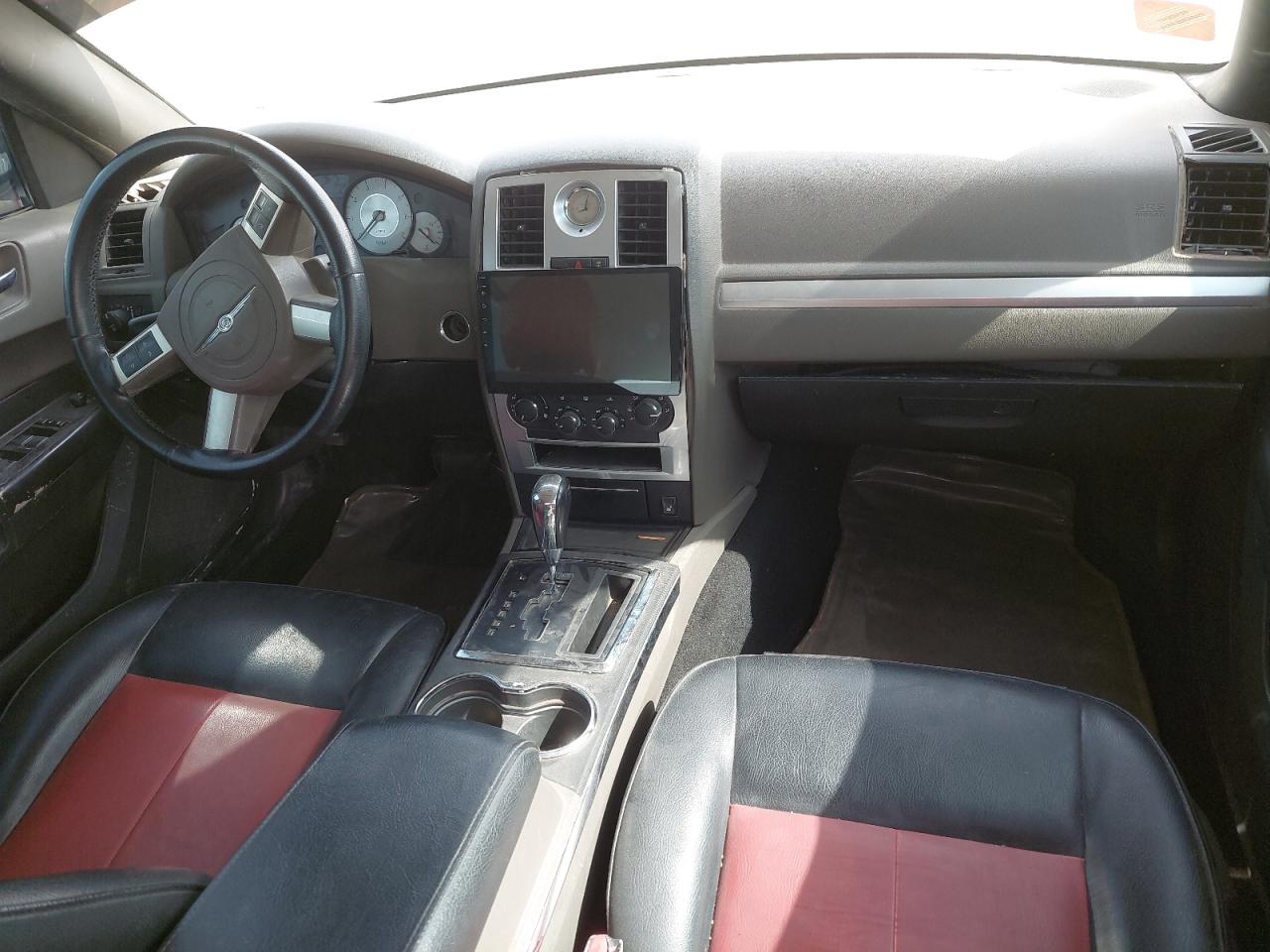 2C3CA5CV8AH221779 - 2010 Chrysler 300 - #44868355