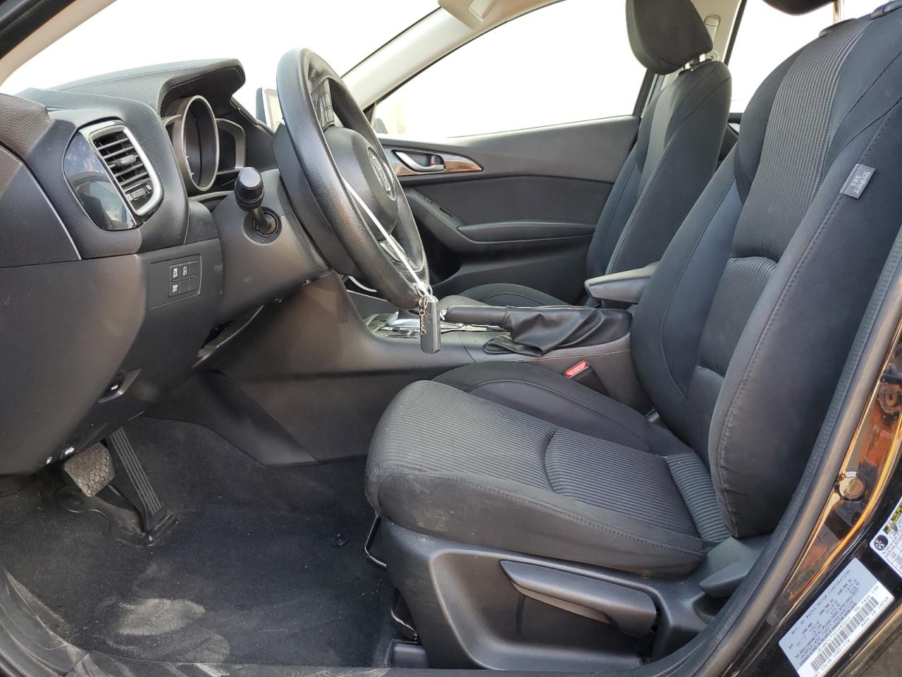 2016 Mazda 3 - Image 7