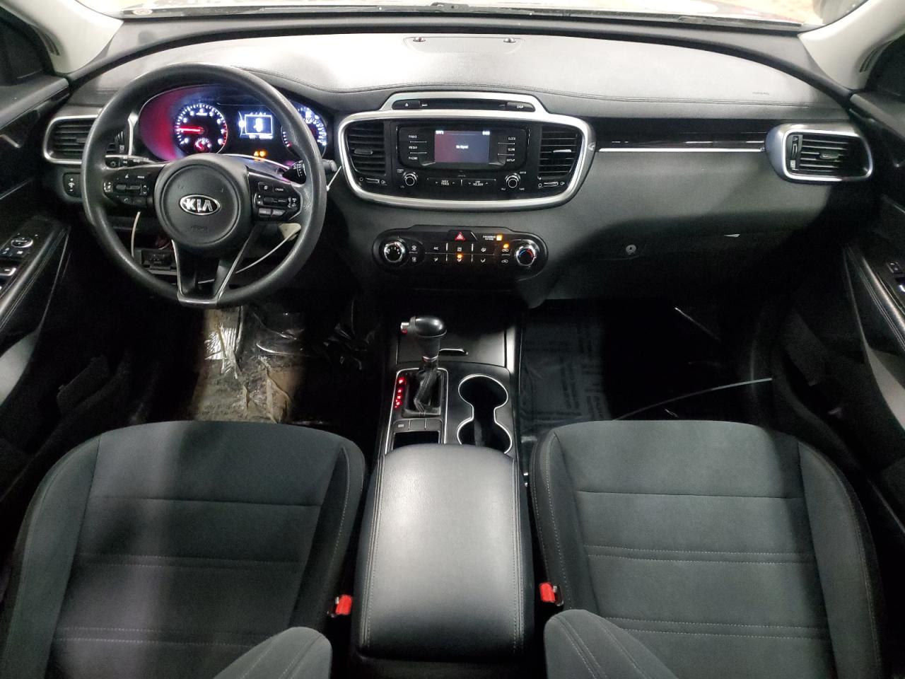 2018 Kia Sorento - Image 8