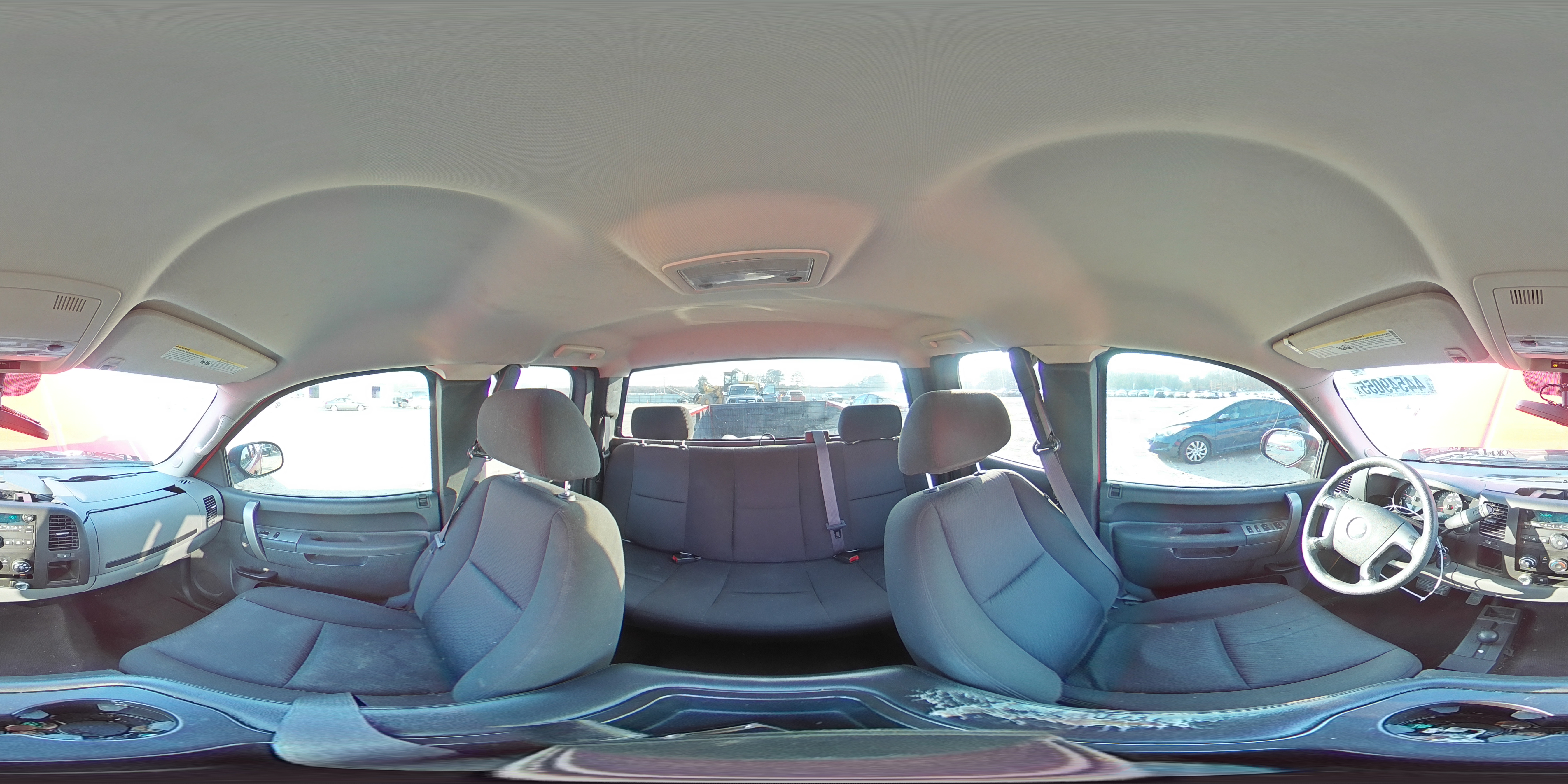 2011 Chevrolet Silverado - Image 13