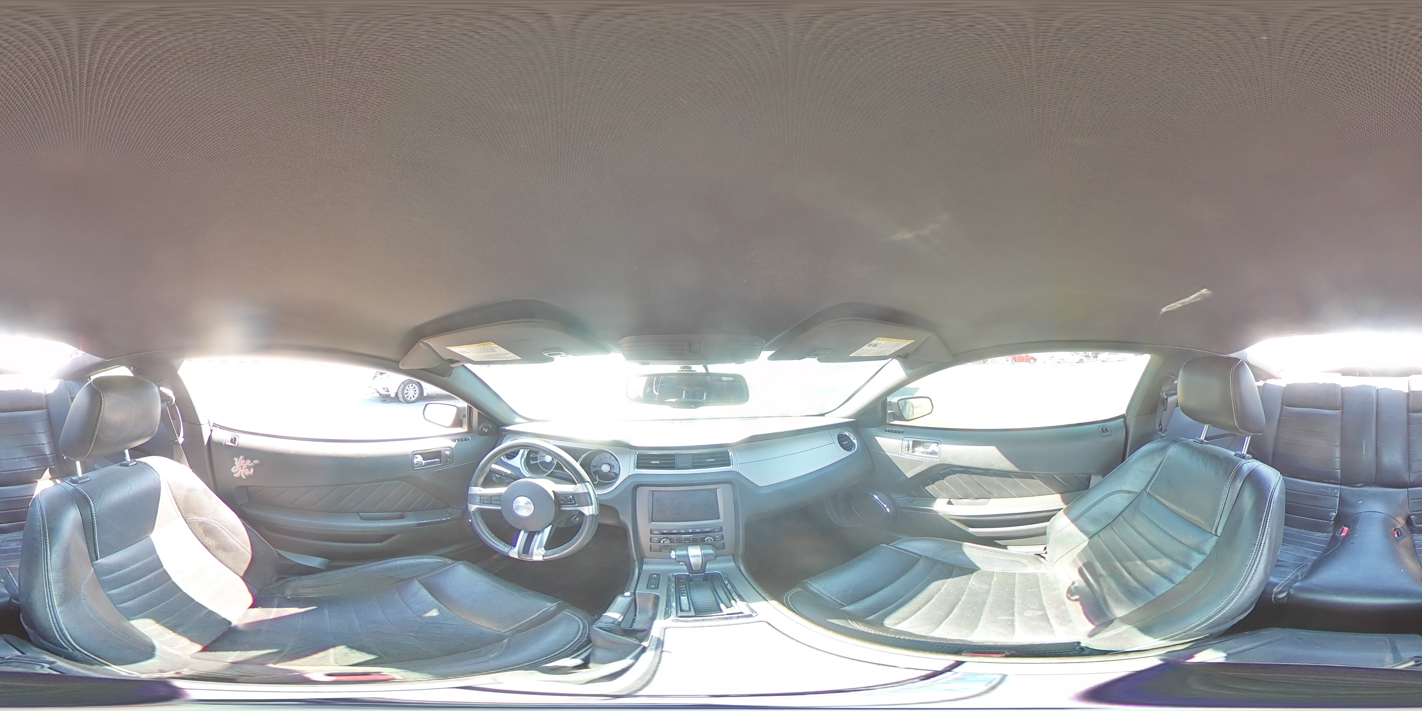2010 Ford Mustang - Image 12