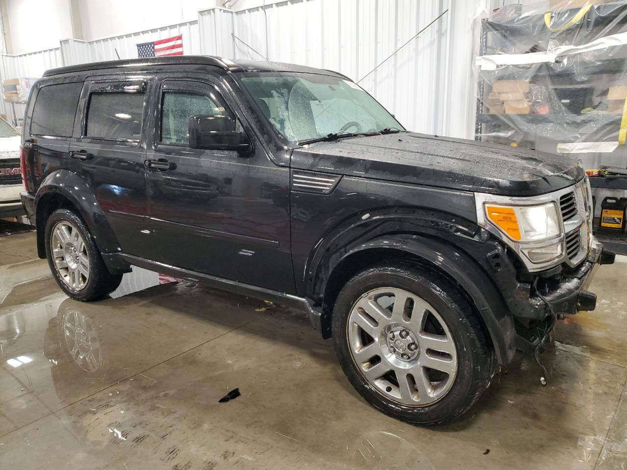 2010 Dodge Nitro - Image 4