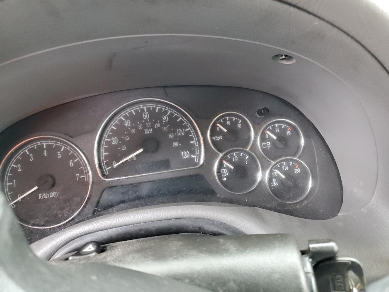 2005 Buick Rainer - Image 9