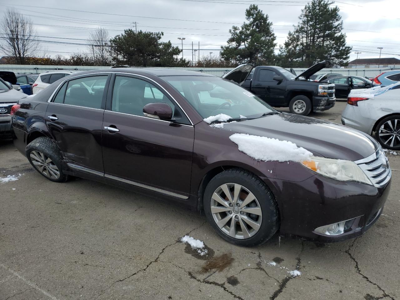 2011 Toyota Avalon - Image 4