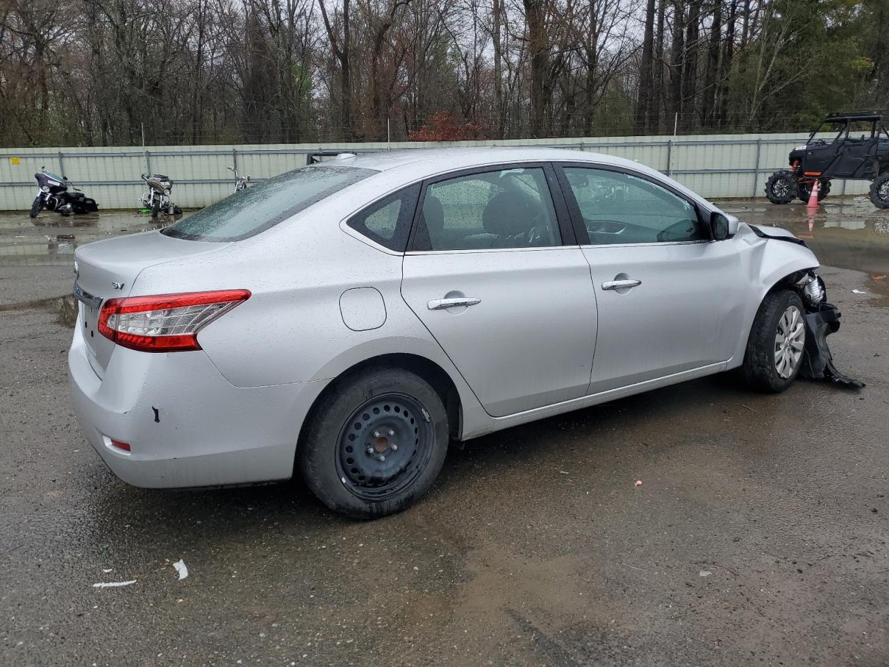 2015 Nissan Sentra - Image 3