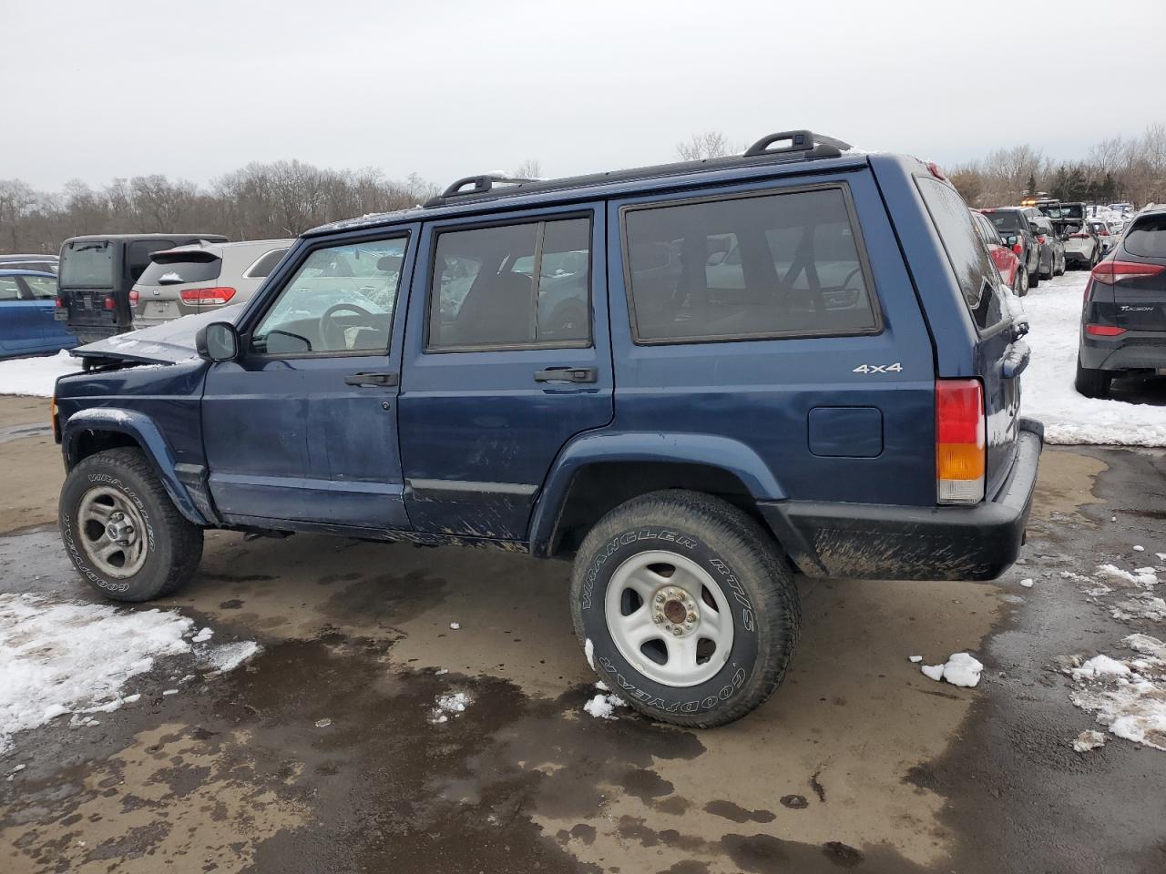 2001 Jeep Grand Cherokee - Image 2
