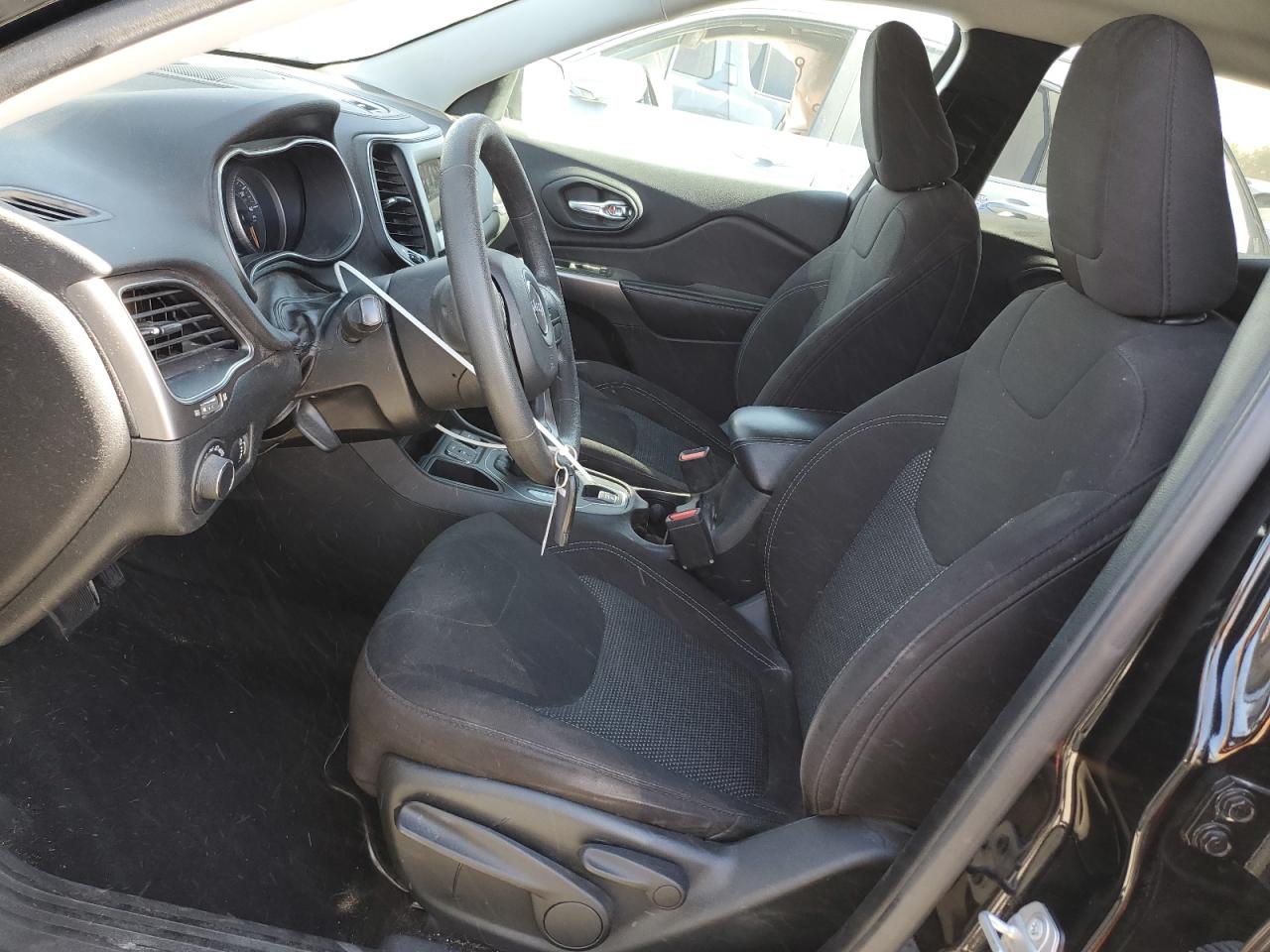 2020 Jeep Grand Cherokee - Image 7