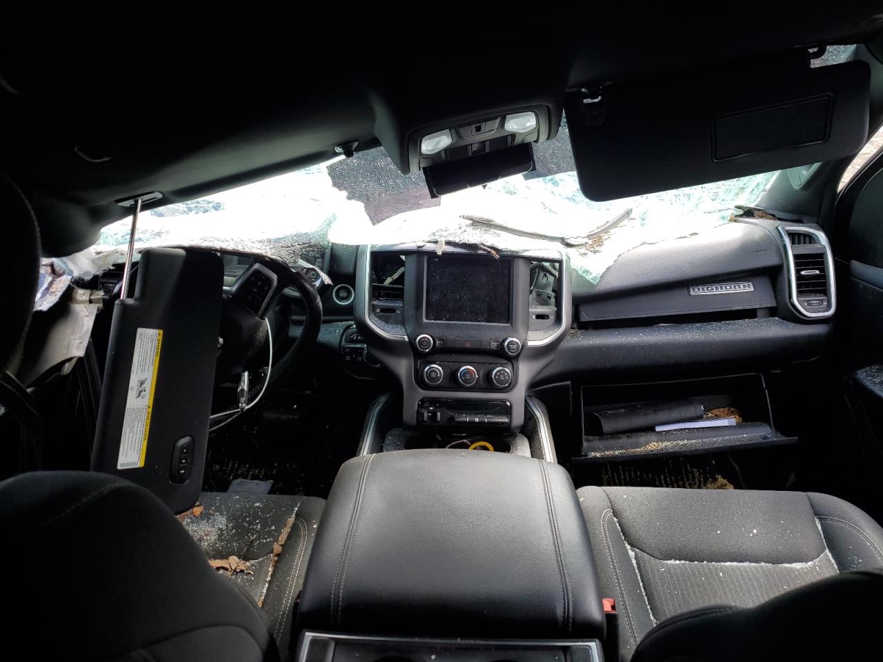 2019 RAM 1500 - Image 8