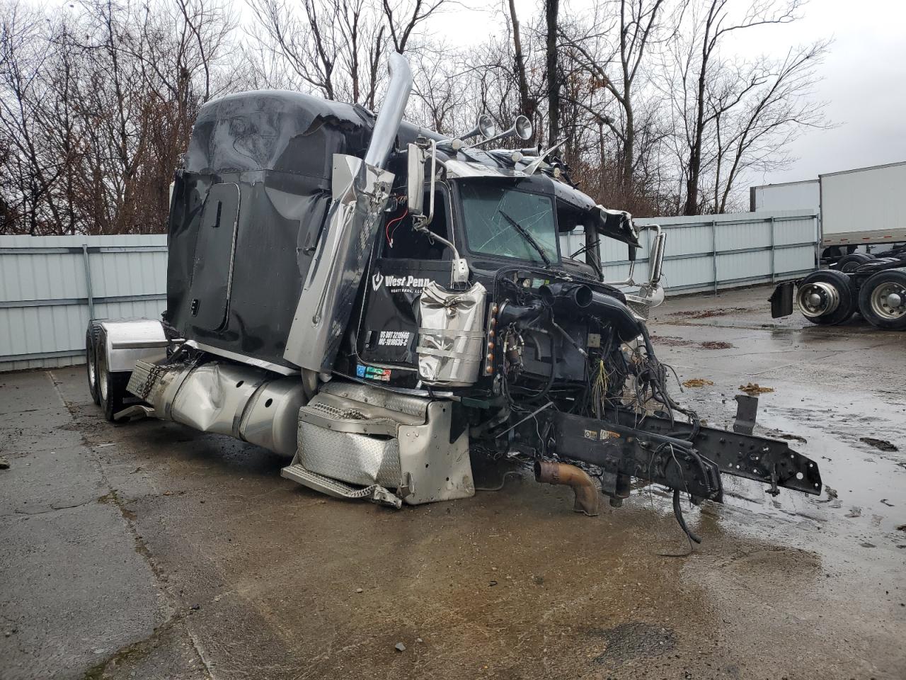 2016 Peterbilt 389 en Venta en West Mifflin, PA - All Over