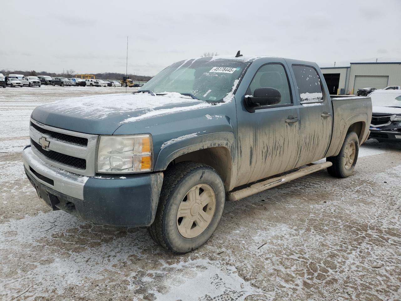 2009 Chevrolet Silverado - Image 1