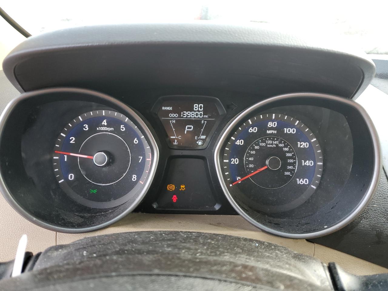 2012 Hyundai Elantra - Image 9