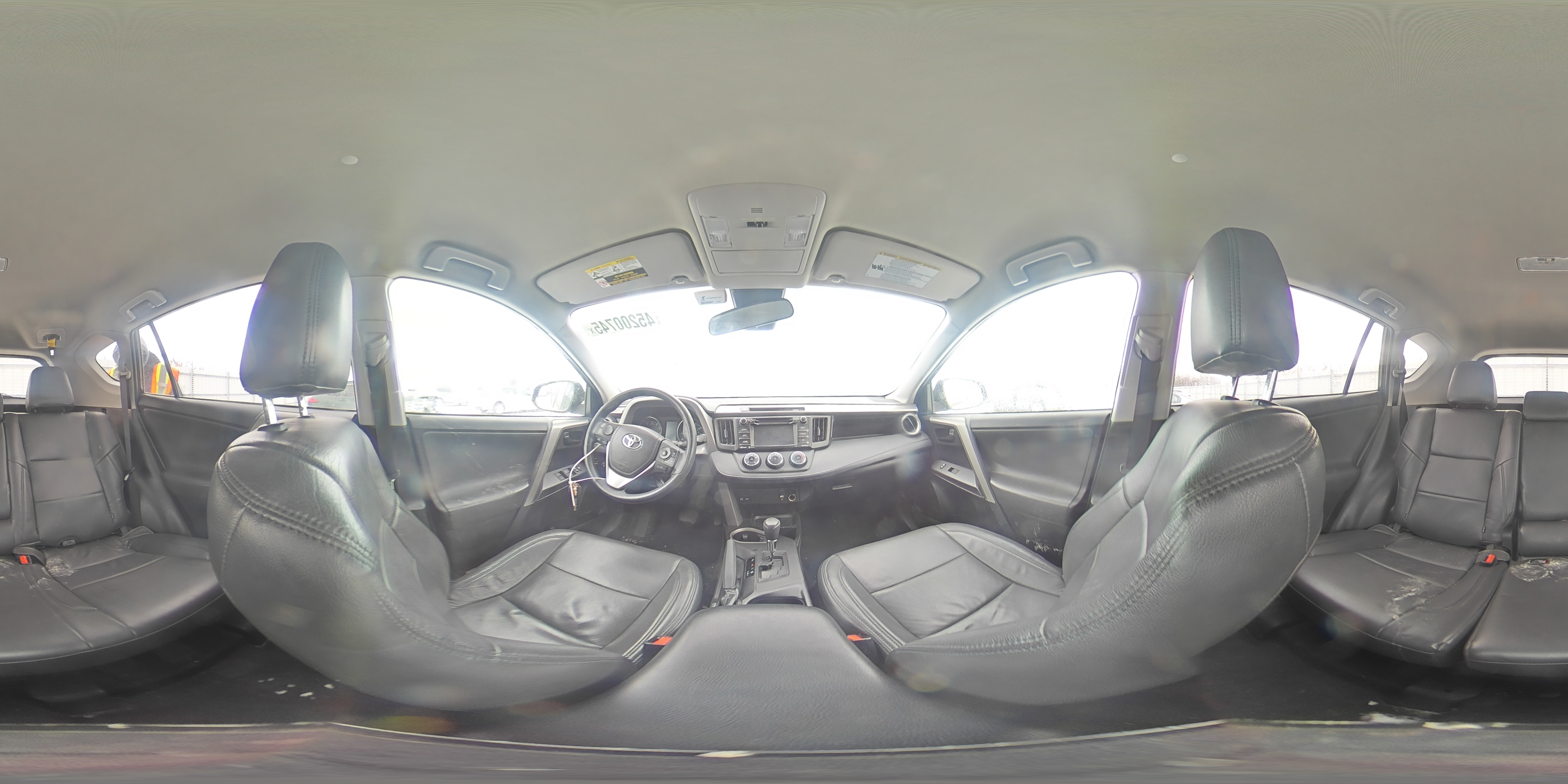 2017 Toyota RAV 4 - Image 14