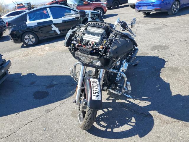  HARLEY-DAVIDSON FL 2015 Чорний