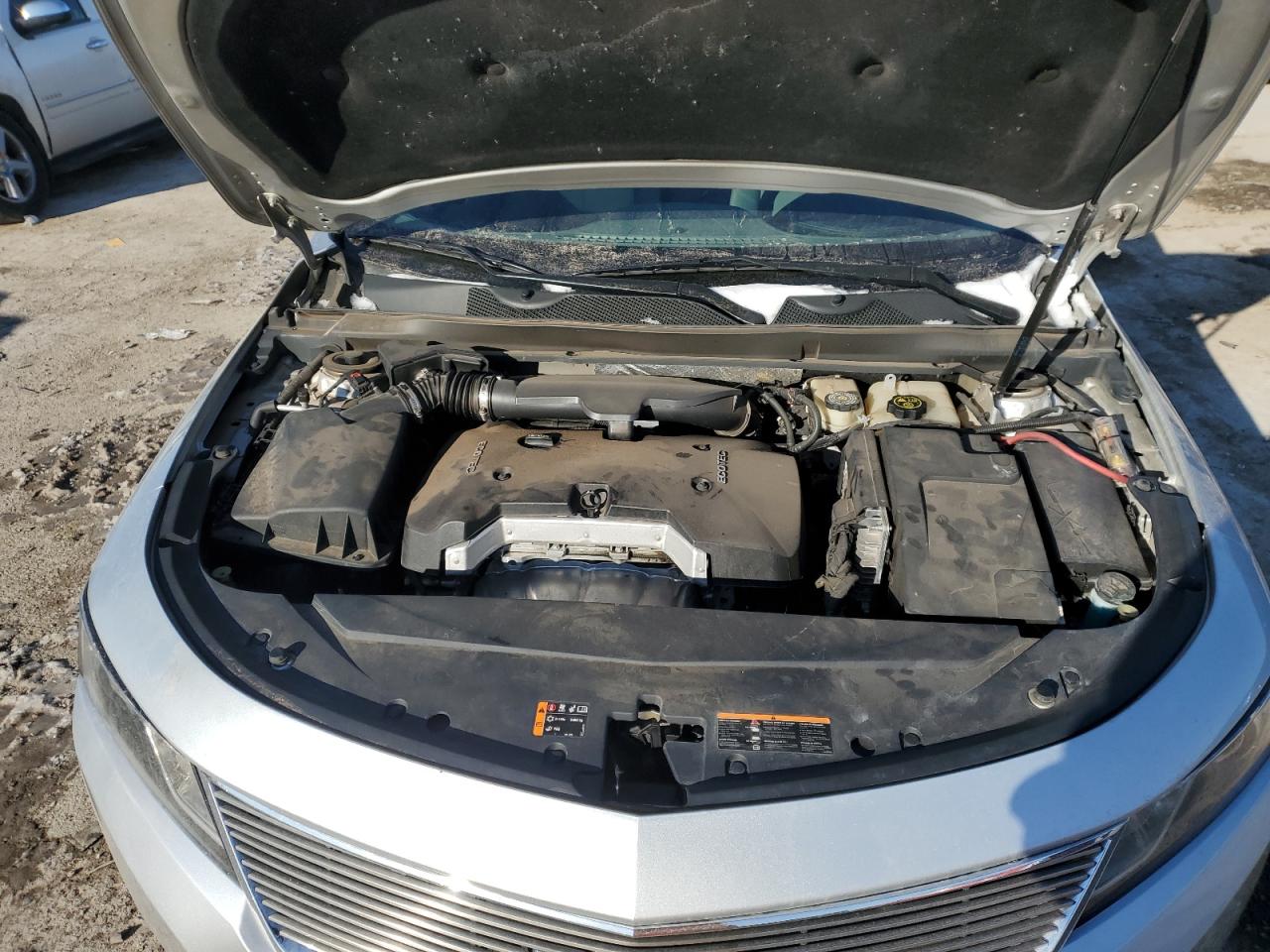 2016 Chevrolet Impala - Image 11