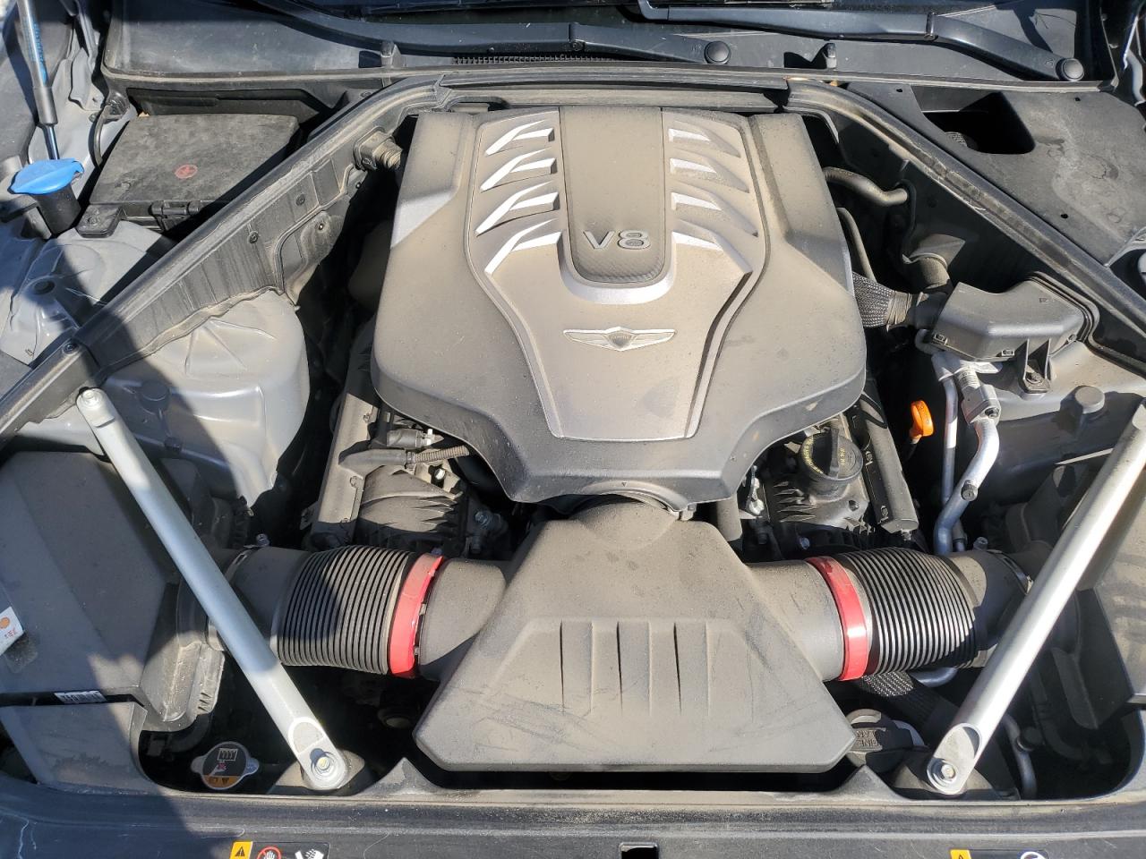 2018 Genesis G90 - Image 11