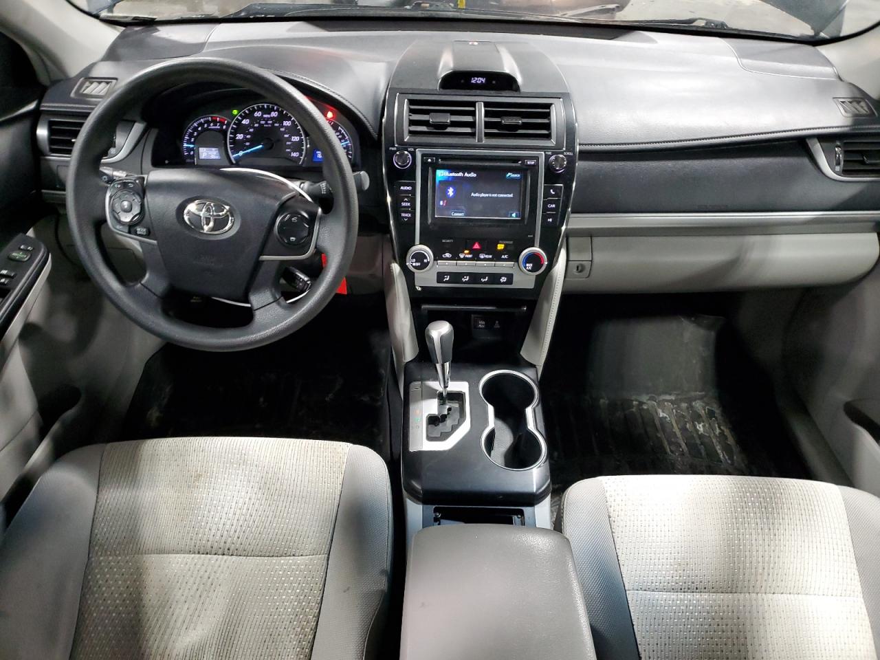 2014 Toyota Camry - Image 8