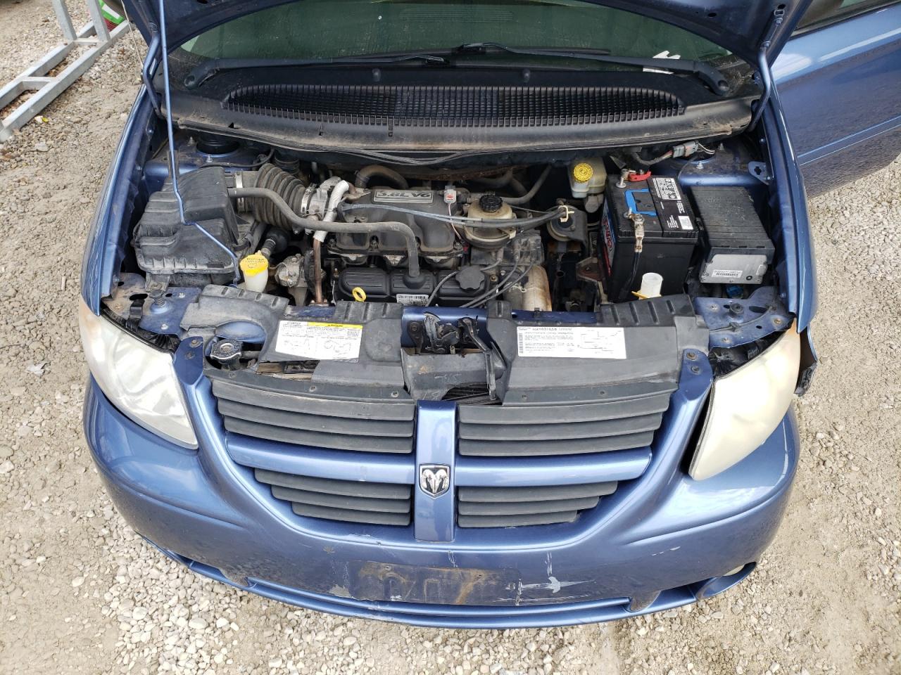 2007 Dodge Caravan - Image 12