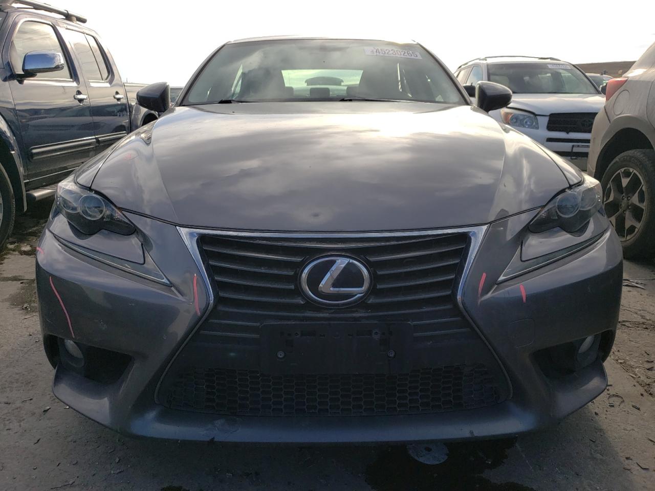 2014 Lexus IS - Image 5