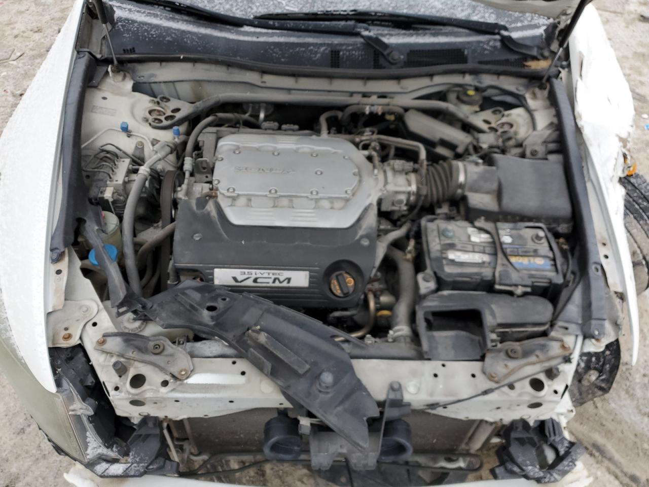 2012 Honda Accord - Image 11