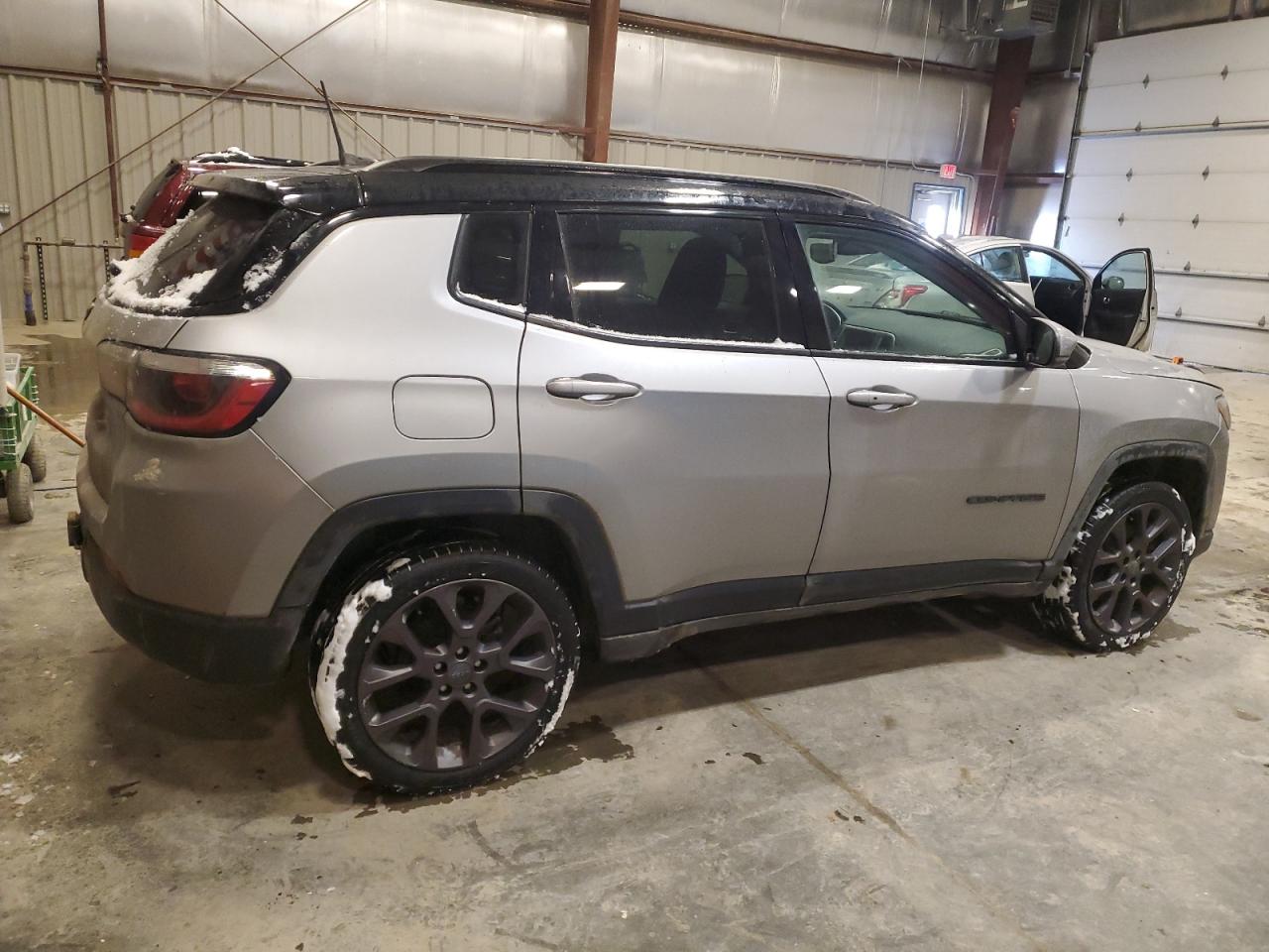 2019 Jeep Compass - Image 3