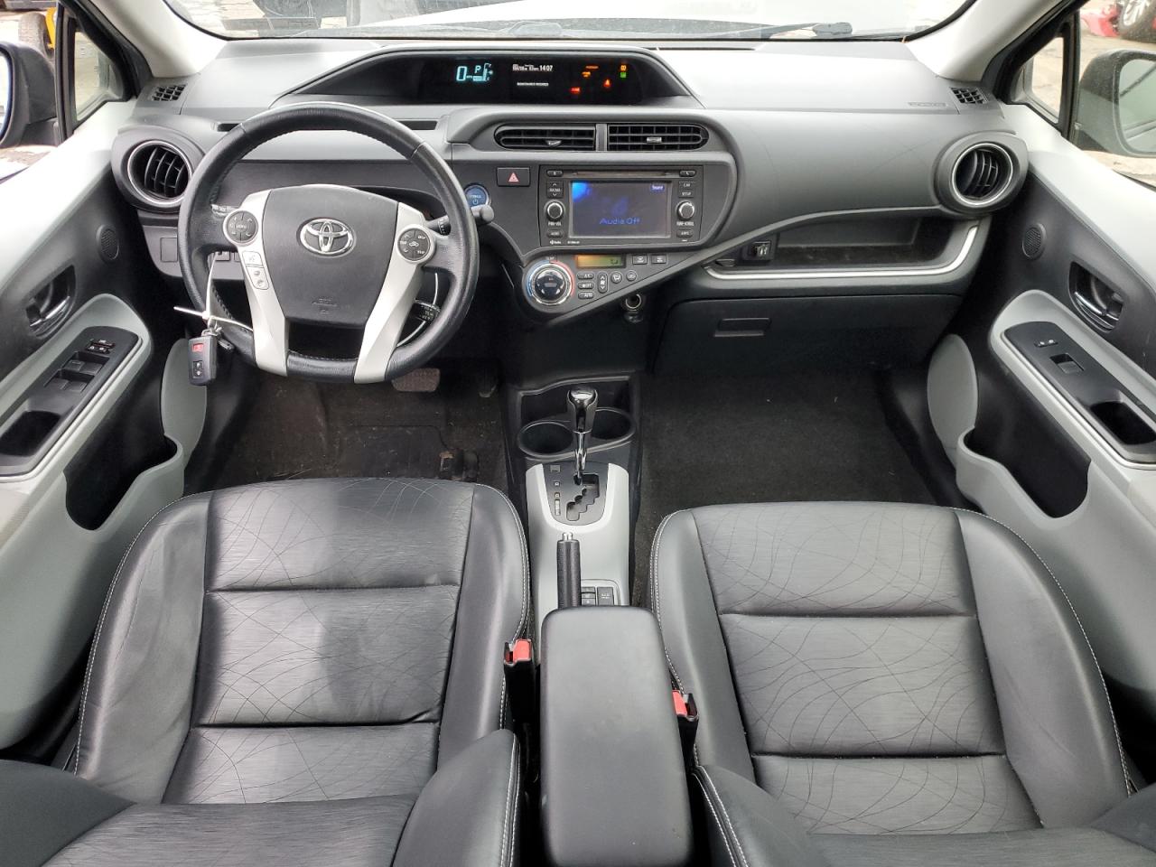 2014 Toyota Prius - Image 8