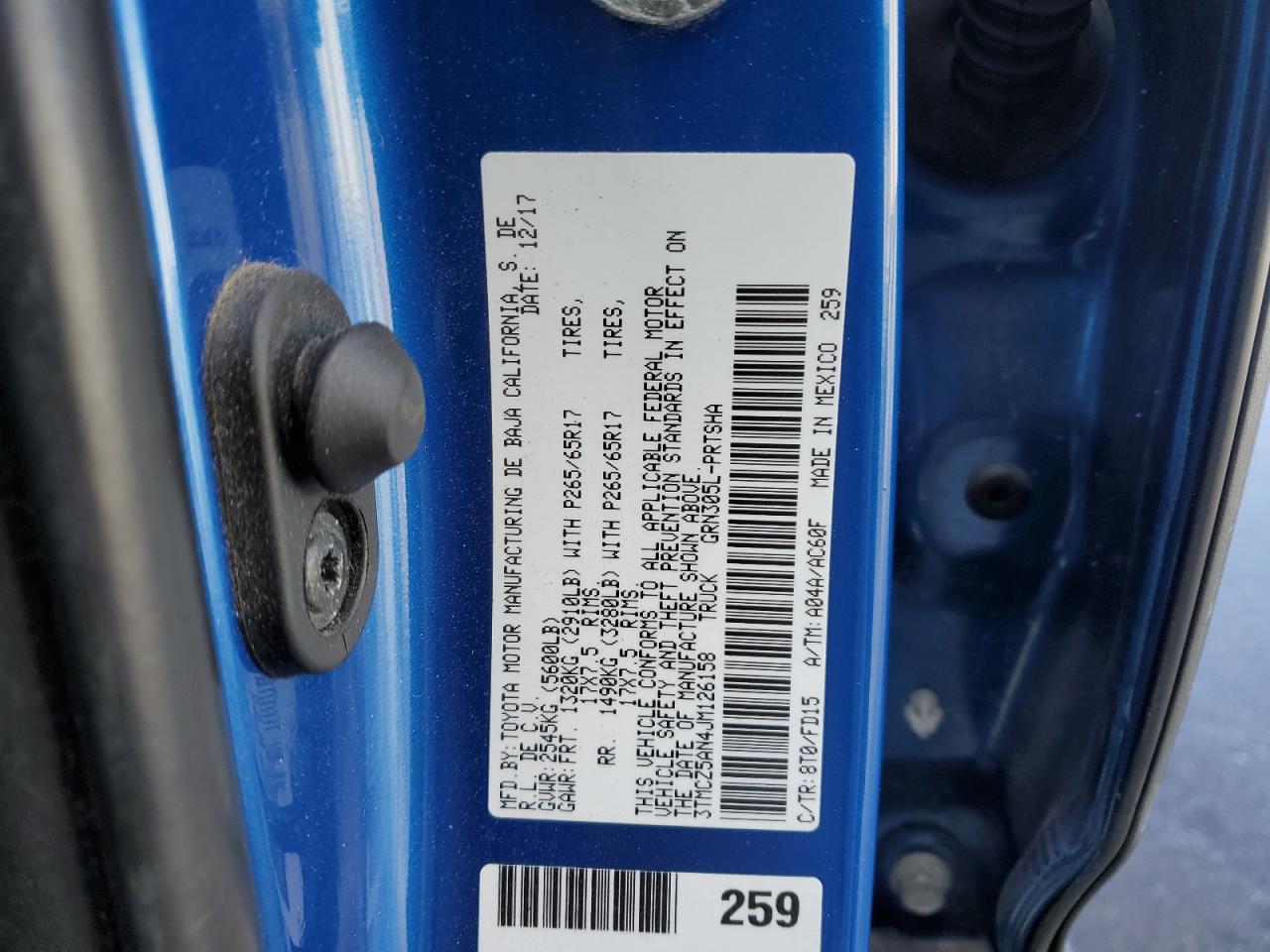 2018 Toyota Tacoma - Image 14