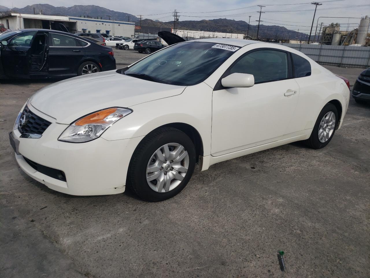 2009 Nissan Altima - Image 1