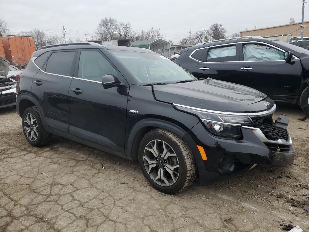 2022 Kia Seltos - Image 4
